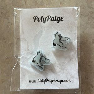NEW in pkg. Ice Skate earrings for the lover of skating!
